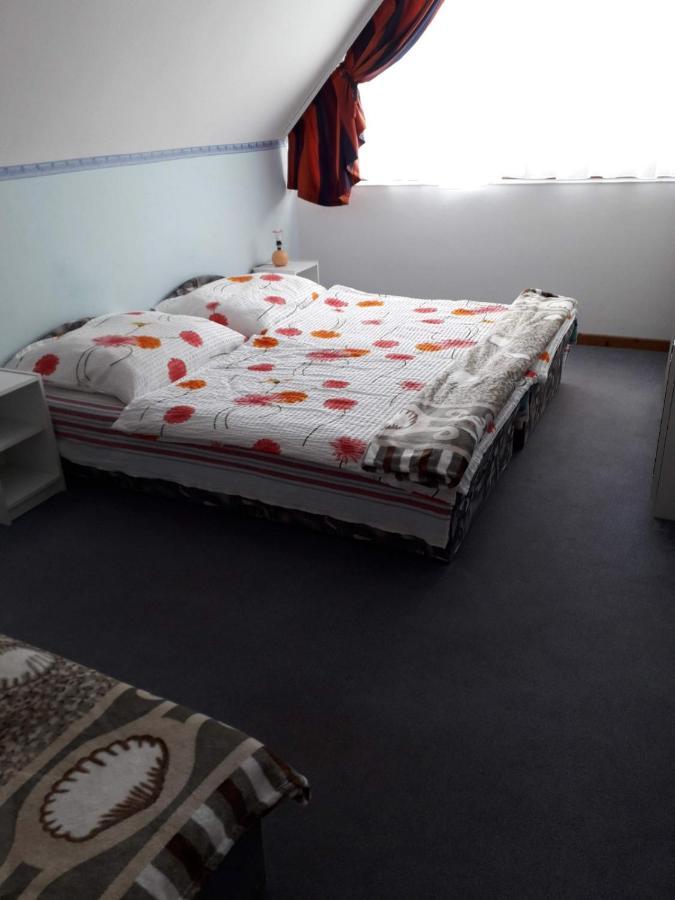 Hotel Lajtos Vendeghaz Hajdúszoboszló Zewnętrze zdjęcie